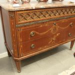 826 8533 CHEST OF DRAWERS